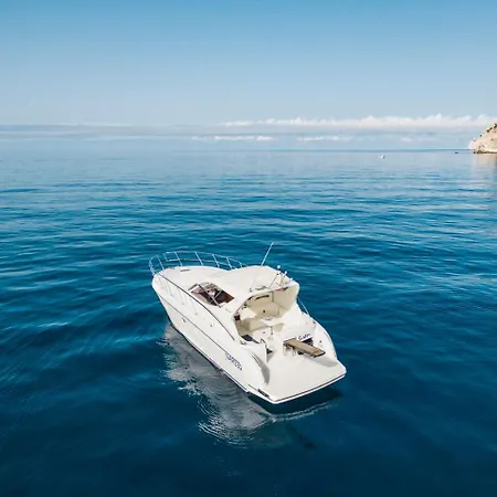 Rent Raffaelli40 In Capri
