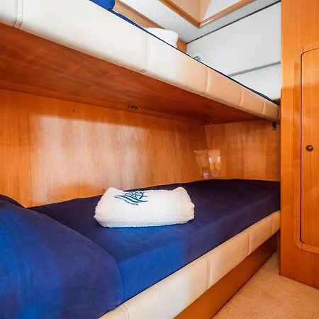 Hotel en barco Rent Raffaelli40 In Capri